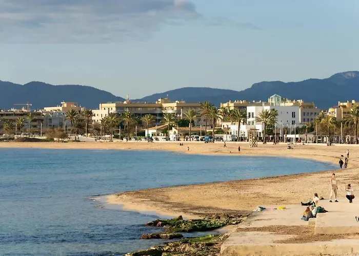 Las Rocas Beach-Ciutat Jardi Playa