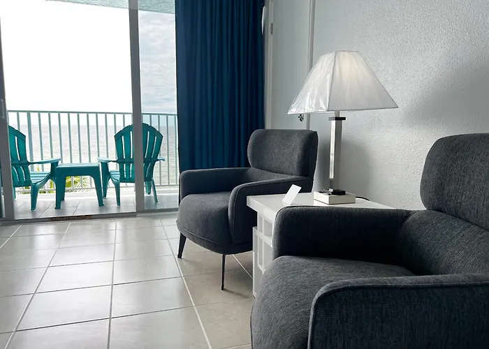 Lani Kai Island Resort (Adults Only)