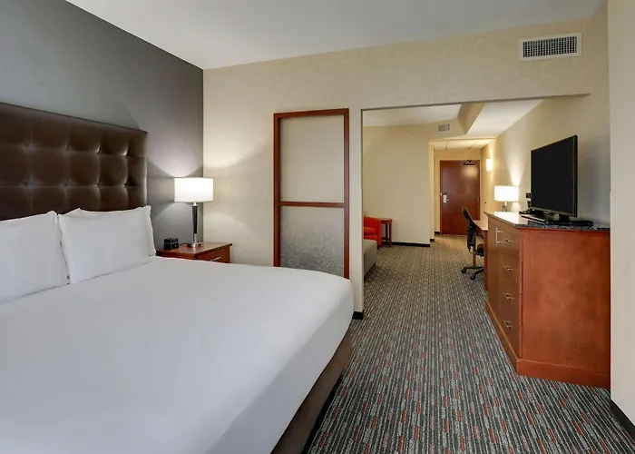 Drury Inn & Suites Charlotte Arrowood