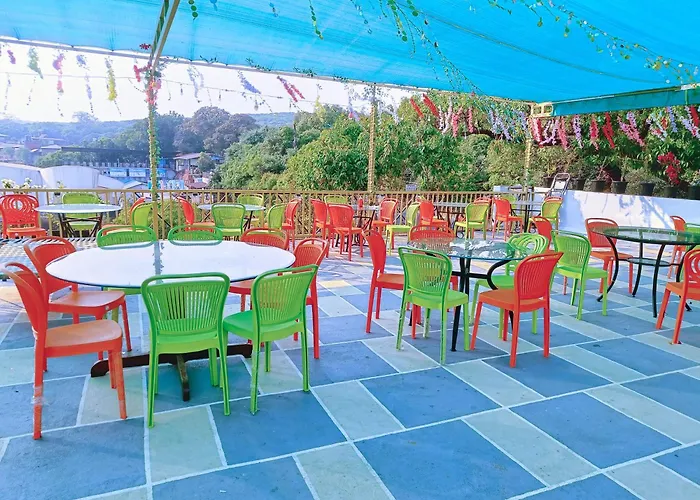 Saanjh Riverside Resort