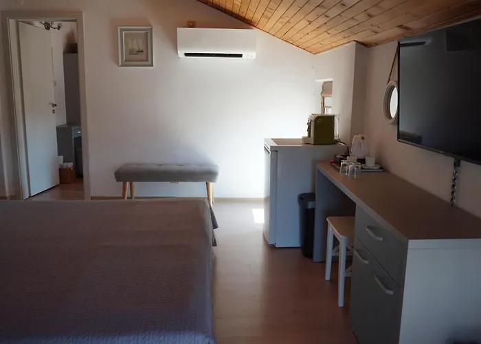 Guest House Lambovi
