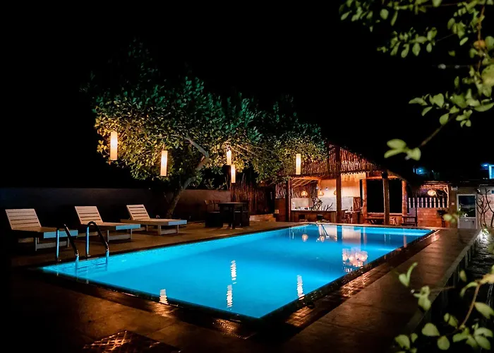 Hilltop Villas Mirissa