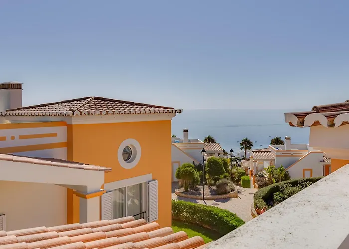 The View - Santo Antonio Villas, Golf And Spa