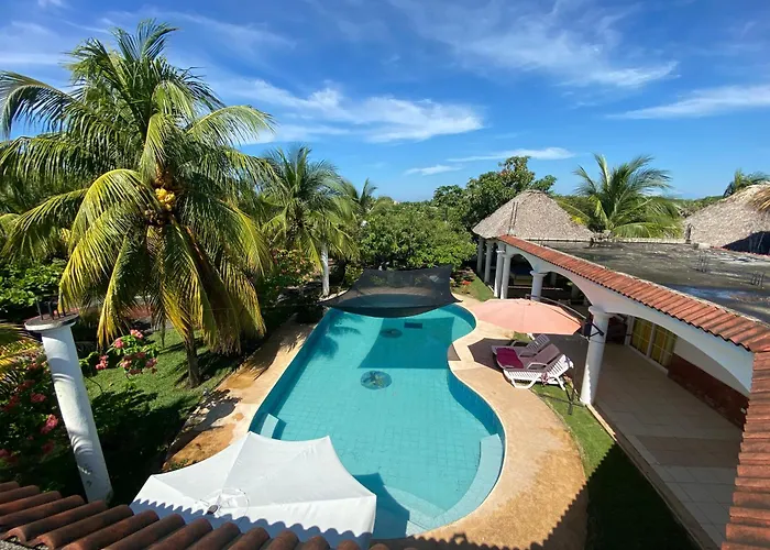Casa De Descanso En Monterrico