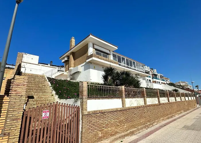 A La Orilla Del Mar