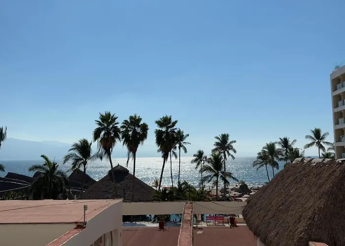 Oceanfront, Views & Amenities!