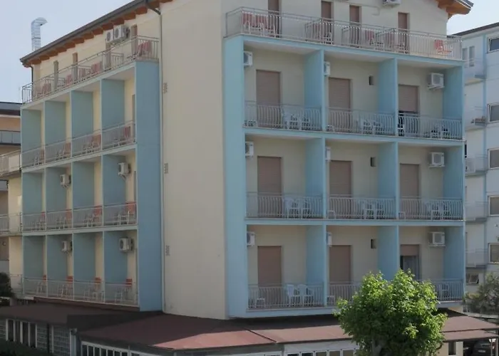 Hotel Saint Tropez Spa & Restaurant