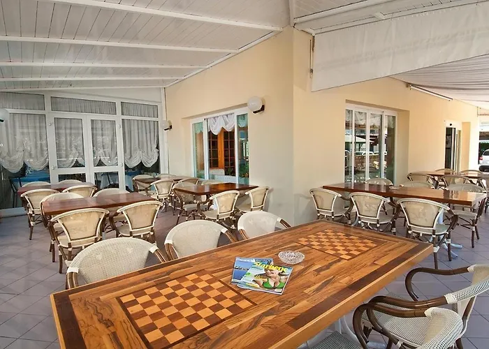 Hotel Saint Tropez Spa & Restaurant