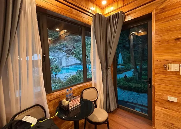 Tam Coc Galaxy Villa & Bungalow