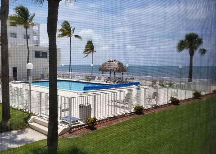 Beachfront Condo On Coco Plum Beach
