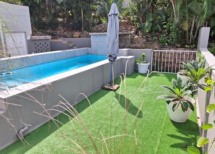 Close To The Sea - Ground Floor En-Suite Room With Kitchenette & Own Entrance