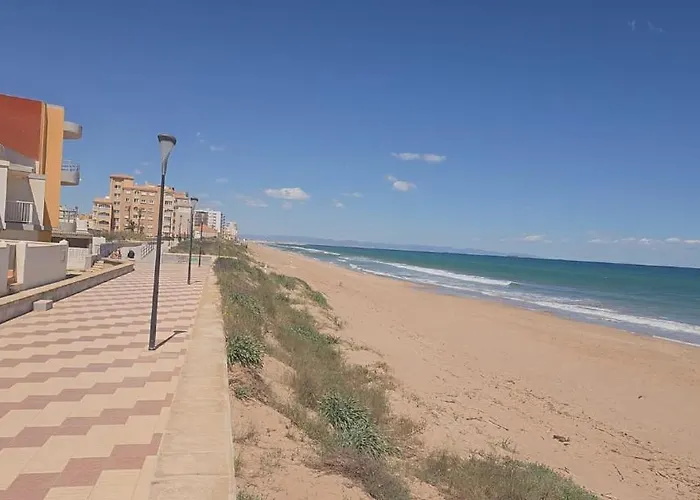 Relax en familia junto al mar Les Palmeres
