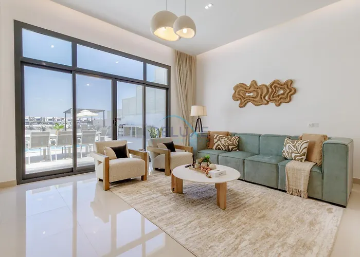 Pool And Sea Views 3Br And Assistant'S Room Villa With Beach Access And Bbq Facilities, Sharm