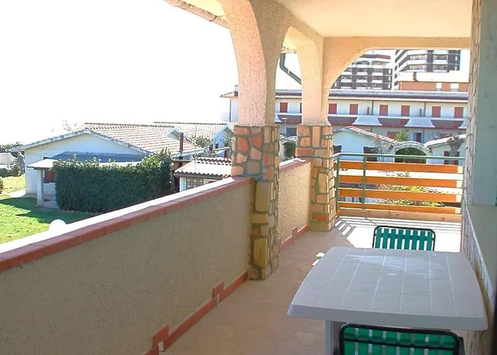 Villaggio Rossi