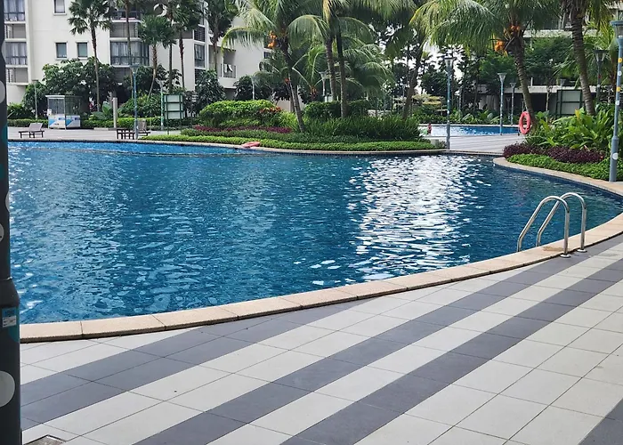 Country Garden Danga Bay 3Br Topfloor With Netflix & Astro