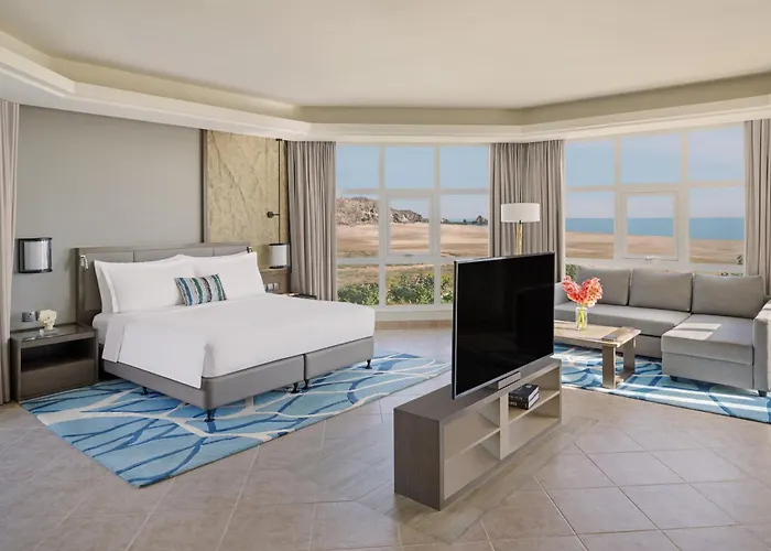 Fujairah Rotana Resort & Spa - Al Aqah Beach