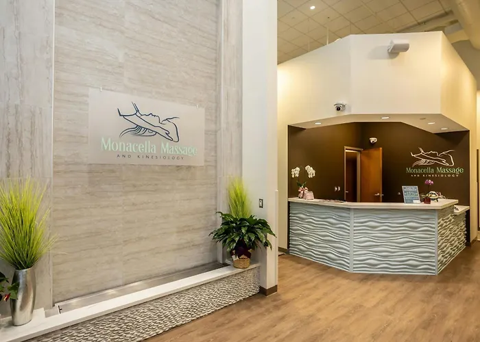 Courtyard By Marriott Erie Bayfront