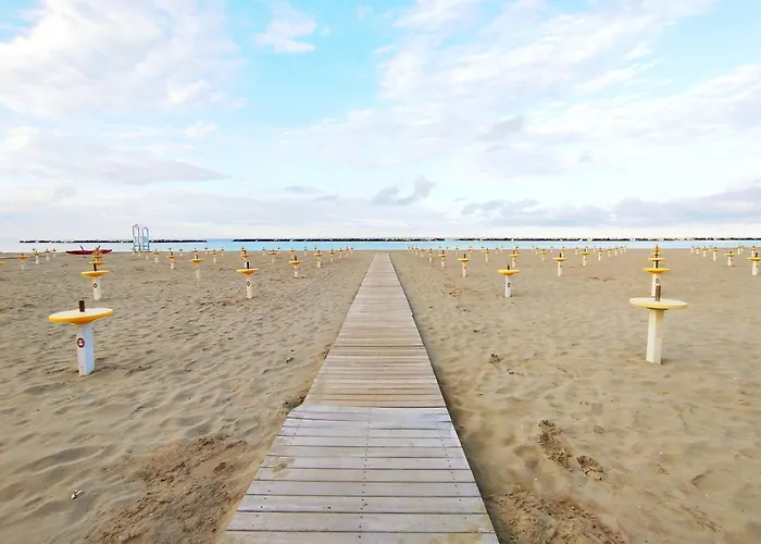 Azzurro Beach Hotel Igea Marina