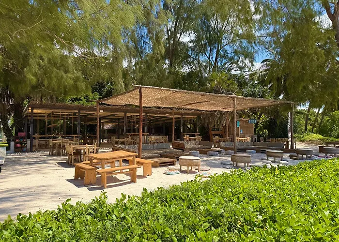 Galu Ecolodge - Diani Beach