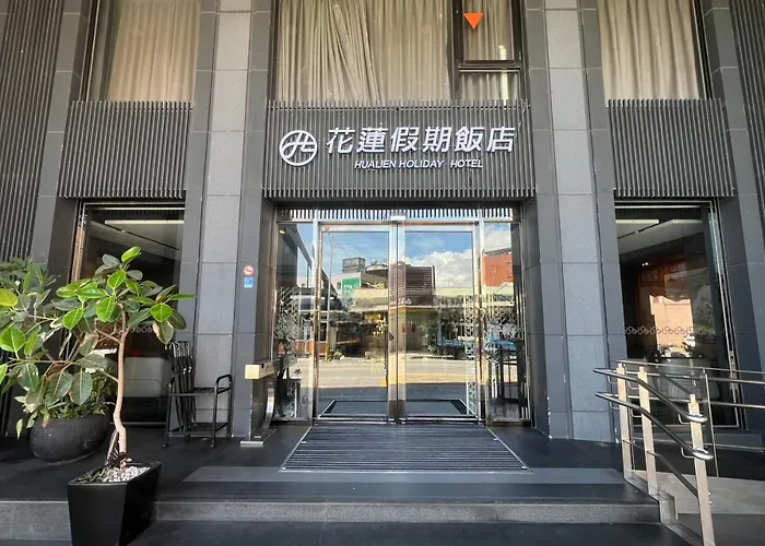 Hualien Holiday Hotel