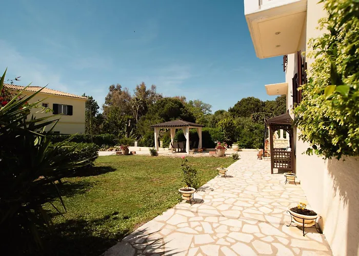 Angelique Apartments
