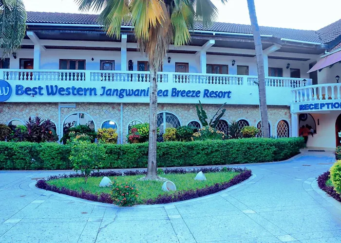 Best Western Jangwani Sea Breeze Resort