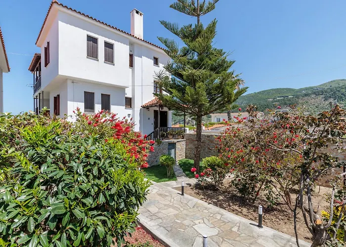 Nikolaos Studios Apartments