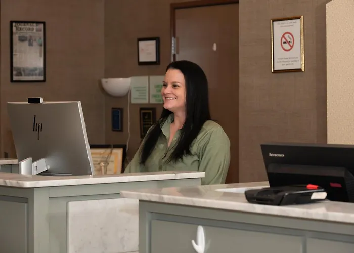 Holiday Inn Guin By Ihg