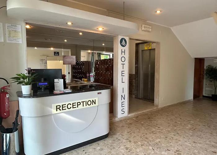 Hotel Ines