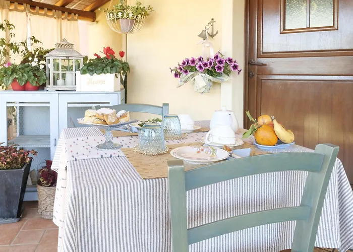 B&B La Vela Chia