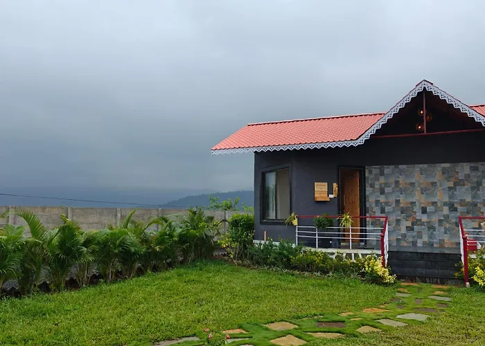 Varuwoods - Luxury Boutique Resort, Trekking & Water Sports