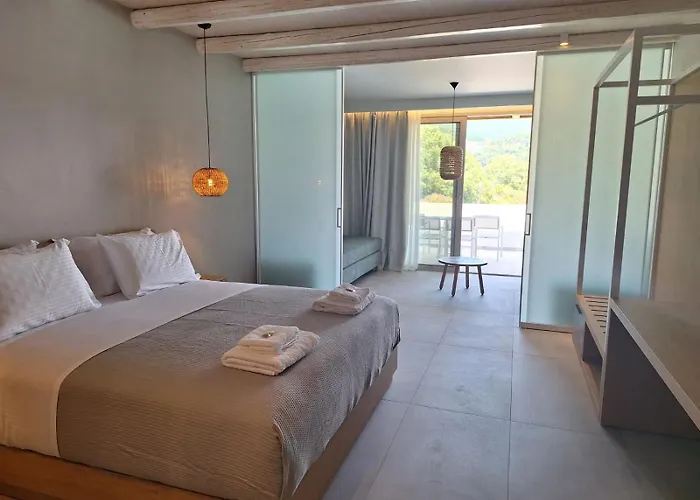 Alboro Seaside Suites