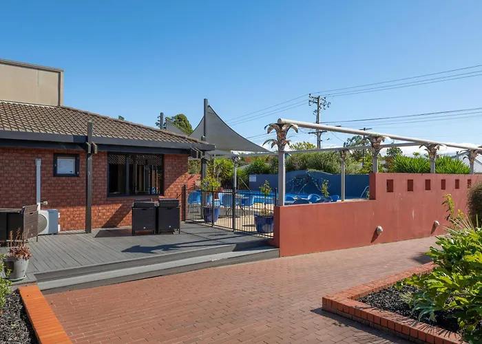 Riverside Hotel Marlborough