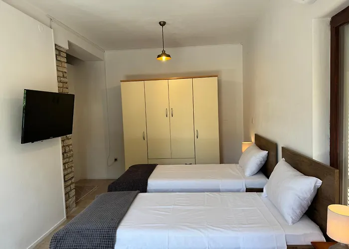 Private Studio Apartment With A Garden And A Terrace