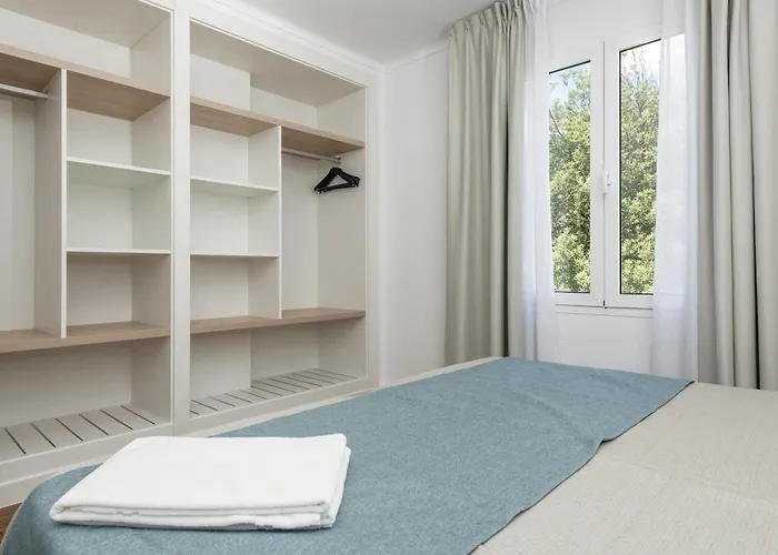 Apartamentos Massanet
