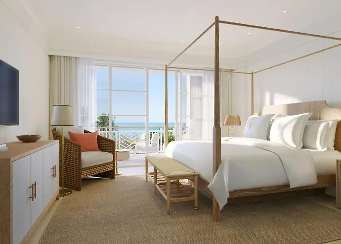 Naples Beach Club, A Four Seasons Resort