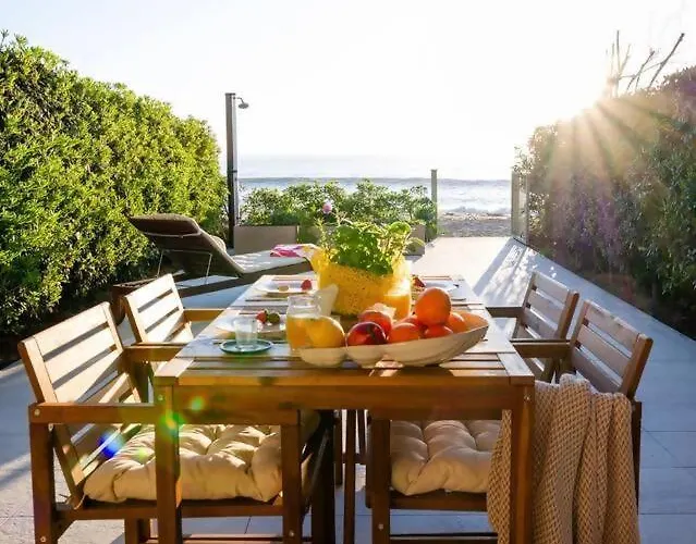 CasaMare, una casa sulla spiaggia nelle Marche