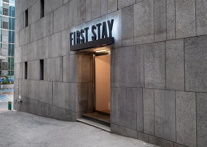 Hotel Firststay Hongdae
