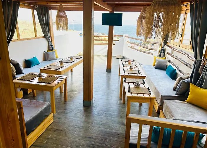 Moonlight Surf Hostel