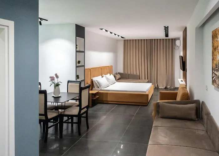 Palm Suites Apartment-Suite