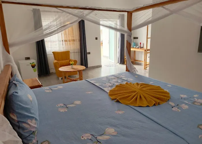 Diamond White Resort