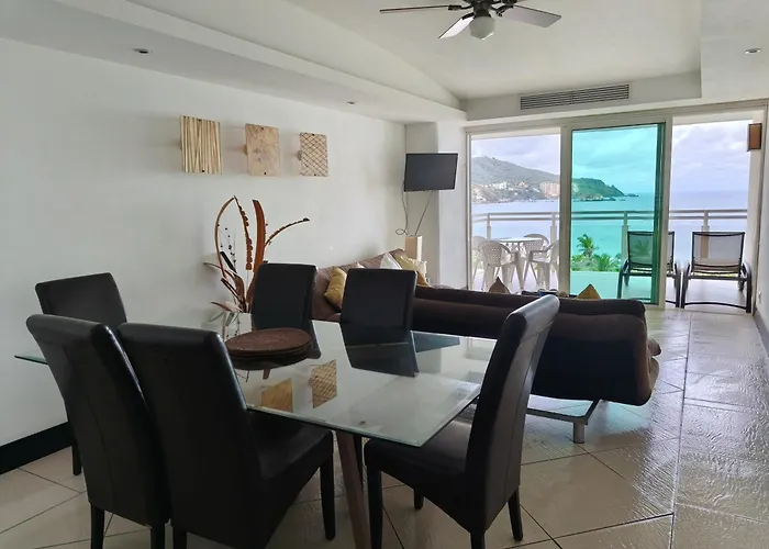 Oceanfront Condo In Ixtapa, Zihuatanejo