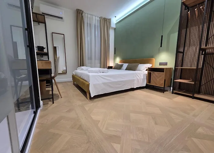 Centro & Mare - Rooms - Garage - Suites