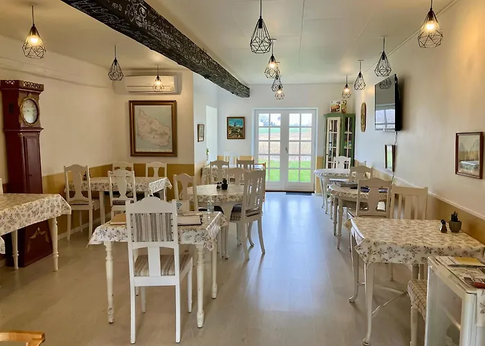 Myregaard B & B And Apartments