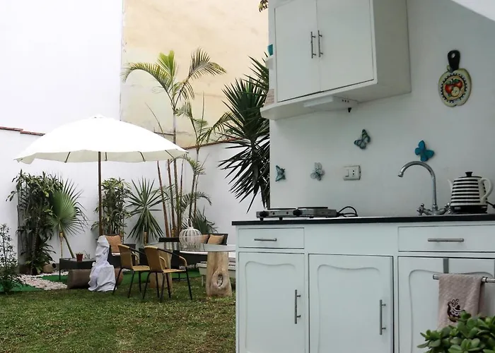 2 Beds With Garden View And Terrace
