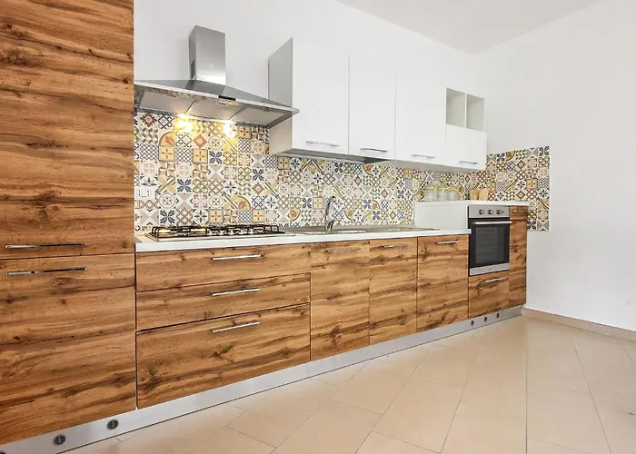 2 Bedroom Lovely Apartment In Casalvelino