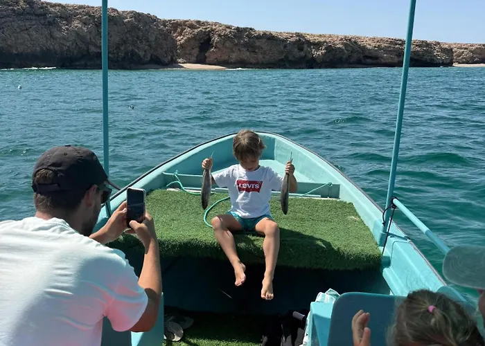 Ras Al Jinz Turtle Guest House