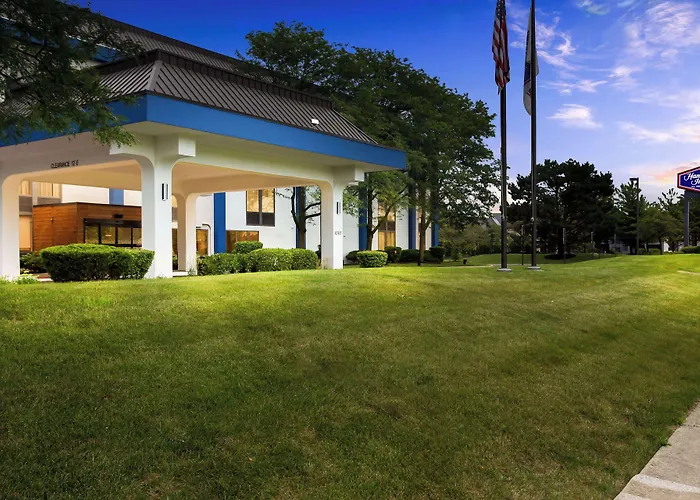 Hampton Inn Chicago-Naperville