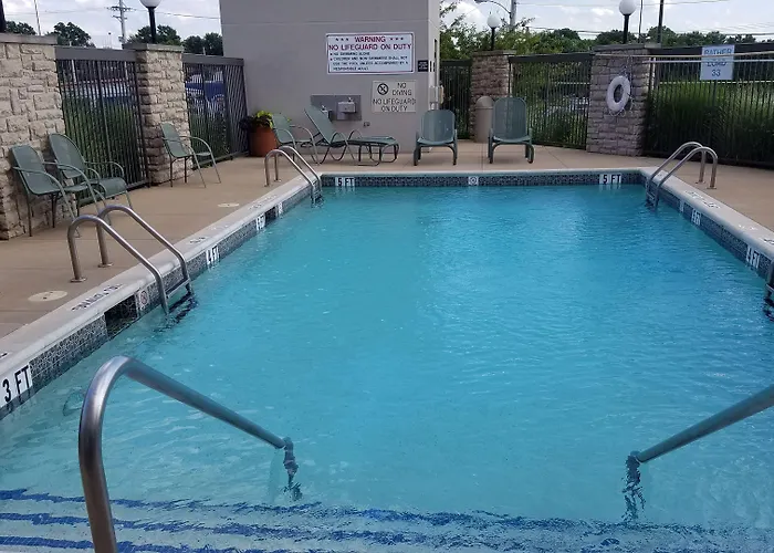 Wingate By Wyndham St Louis Airport