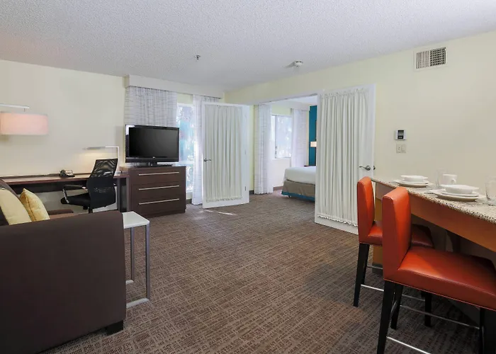 Residence Inn Bakersfield